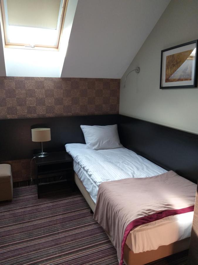 Hotel Weranda Lopuszno Jedle  Екстериор снимка