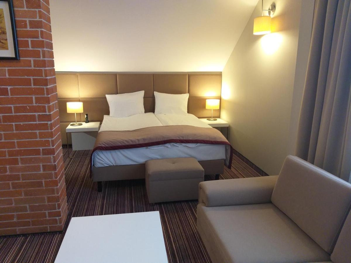 Hotel Weranda Lopuszno Jedle  Екстериор снимка