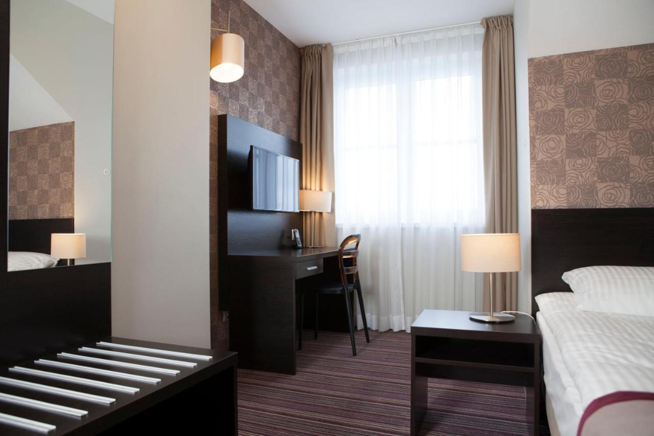 Hotel Weranda Lopuszno Jedle  Екстериор снимка